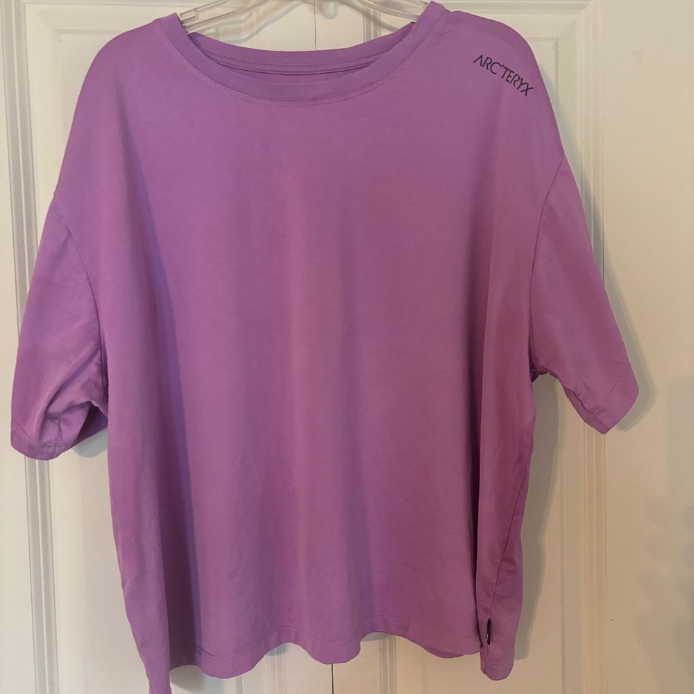 Arc'teryx Off-Center Womens XL darker lavendar